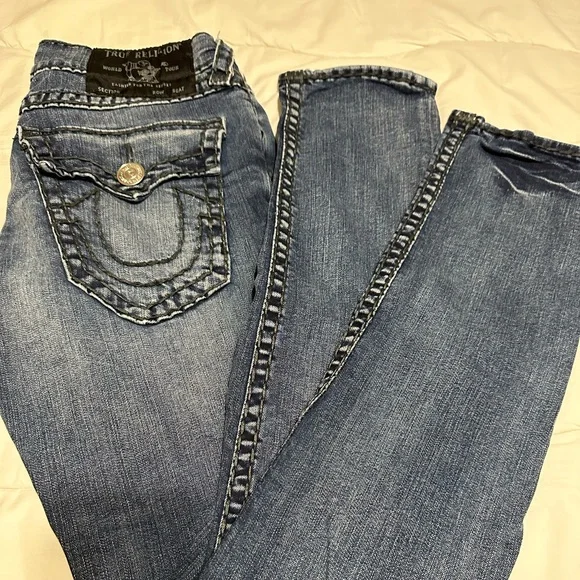 True Religion Jeans - Picture 2 of 5
